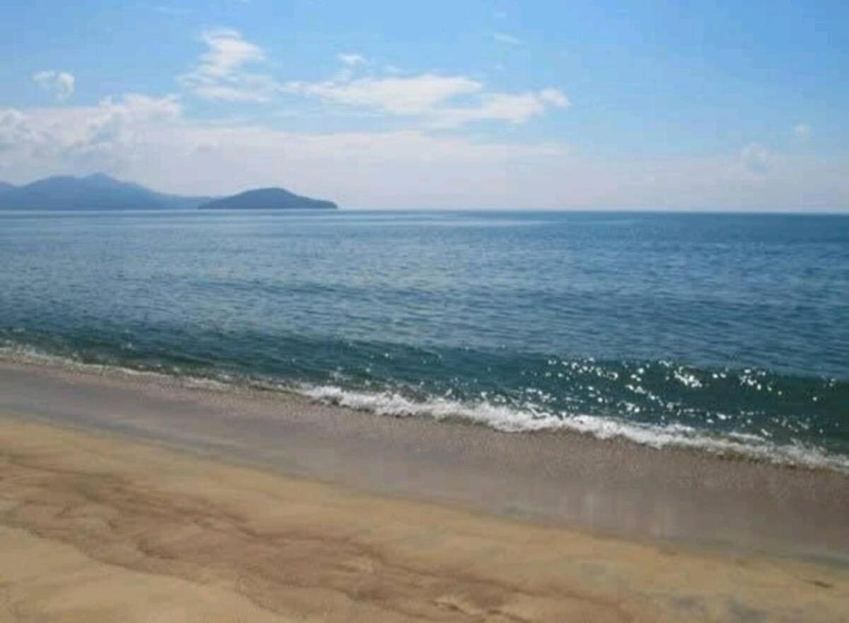 Casa De Praia/Massaguacu Caraguatatuba Esterno foto